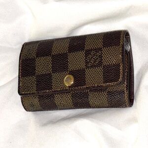 LOUIS VUITTON DAMIER KEY HOLDER WALLET